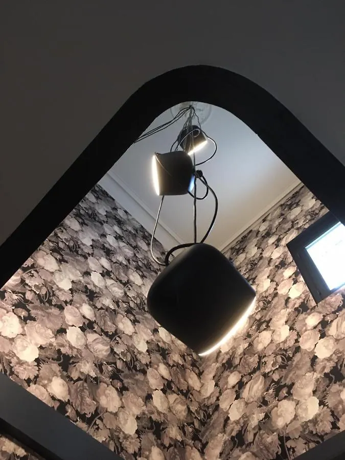 Bed & Breakfast Kastellren - Rennes - Grand Parking Prive Bed and Breakfast